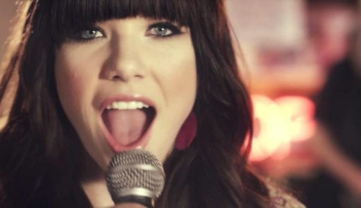 Carly Rae Jepsen – Call Me Maybe