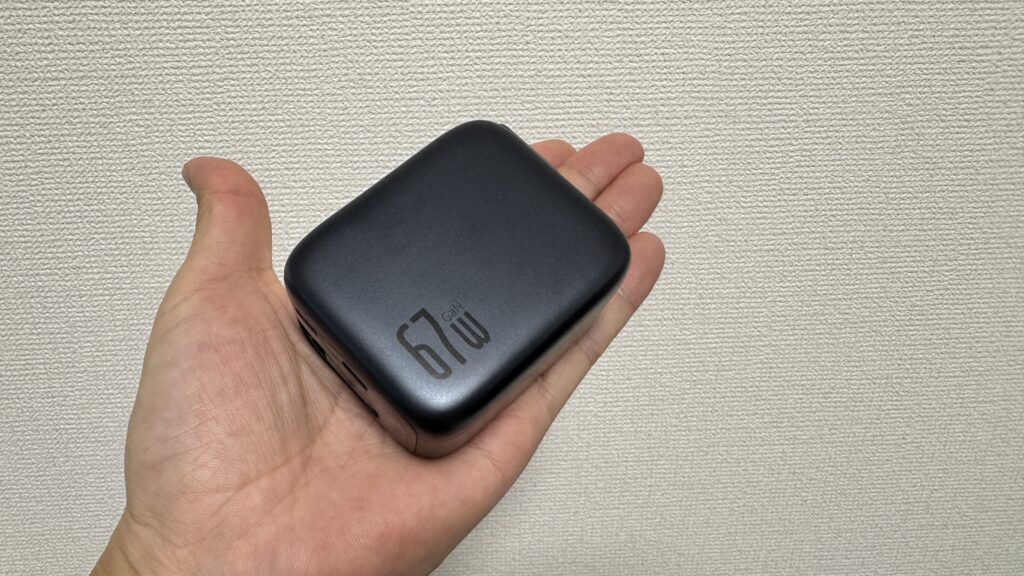 EnerCore CJ11 67Wのサイズ感
