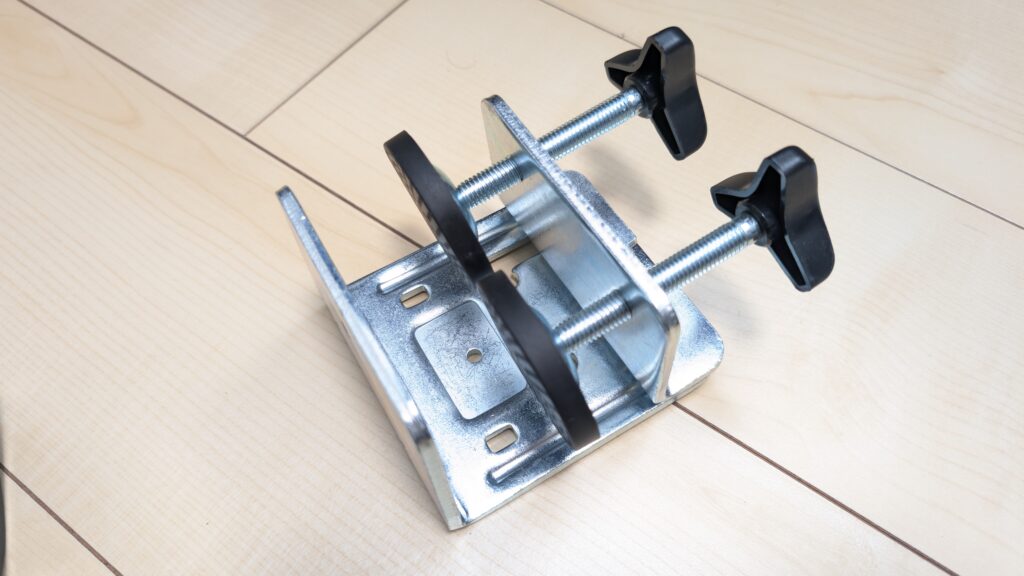 FLEXISPOT F8LDの組み立て方 クランプ